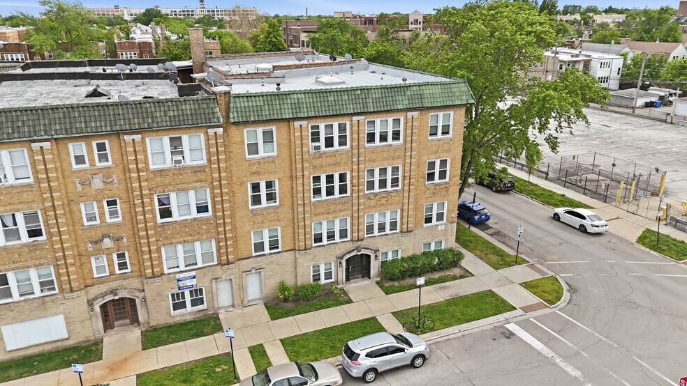 More Photos Of 4057 W School St, Chicago Apartments For Sale