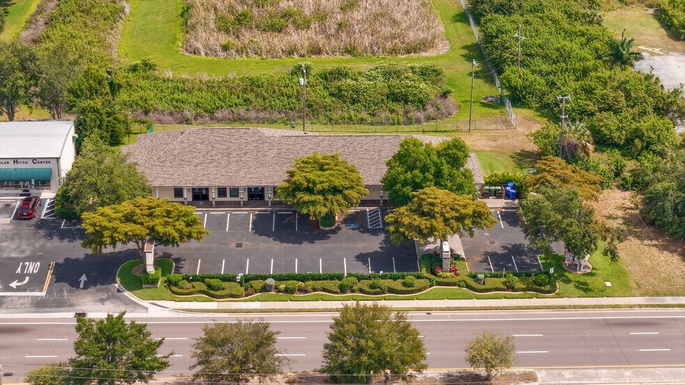 More Photos Of 2429 Manatee Ave E, Bradenton Medical For Lease