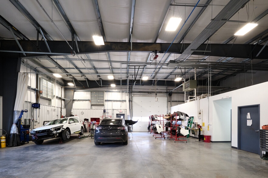 More Photos Of 1755 William Blount Dr, Maryville Auto Repair For Sale