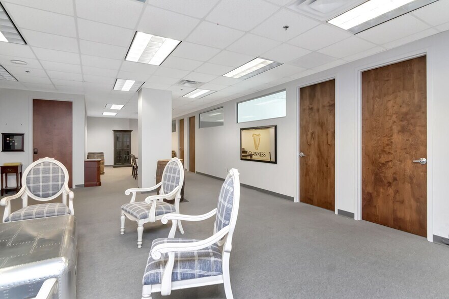 More Photos Of 1208 E Kennedy Blvd, Tampa Apartments For Lease