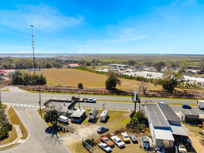 More Photos Of 3101 N Orange Blossom Trl, Zellwood Restaurant For Sale