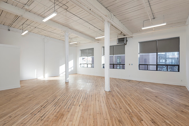 More Photos Of 276 Carlaw Av, Toronto Showroom For Lease
