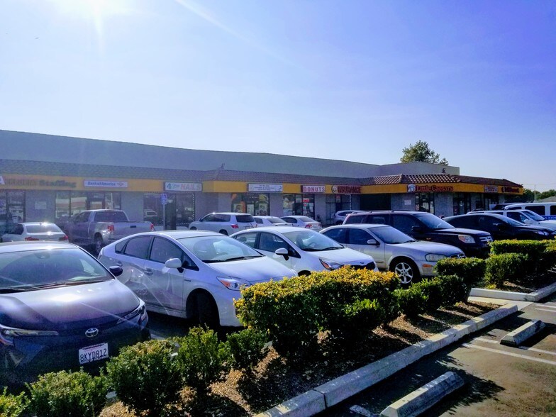 More Photos Of 2301-2353 W Whittier Blvd, Montebello Unknown For Sale
