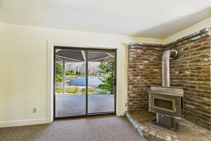 More Photos Of 2103 Coffee Creek Rd, Trinity Center Land For Sale