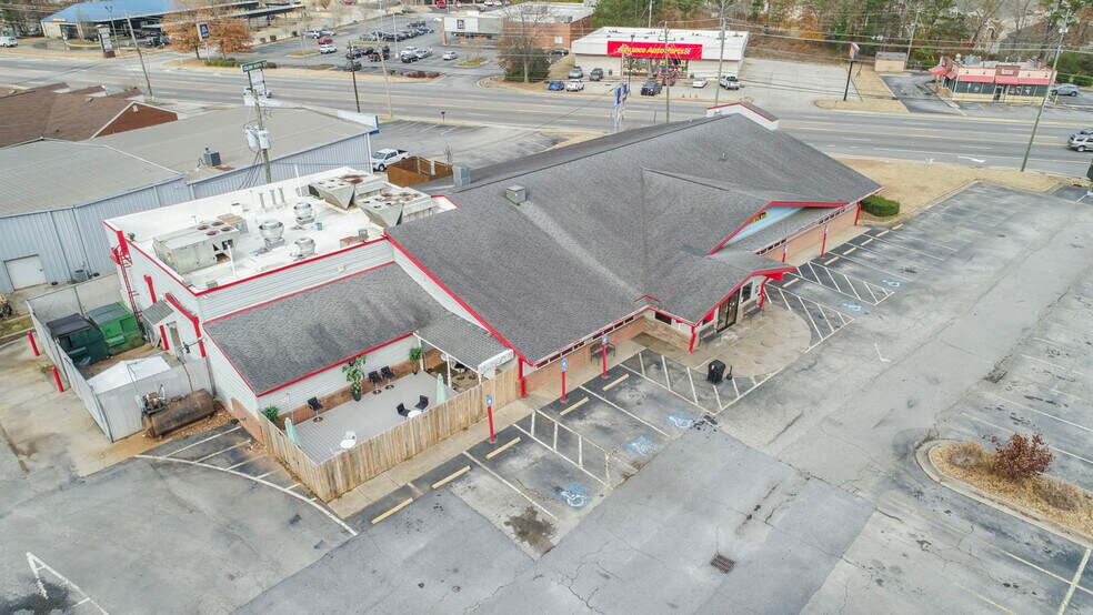 More Photos Of 5425 N Henry Blvd, Stockbridge Restaurant For Lease