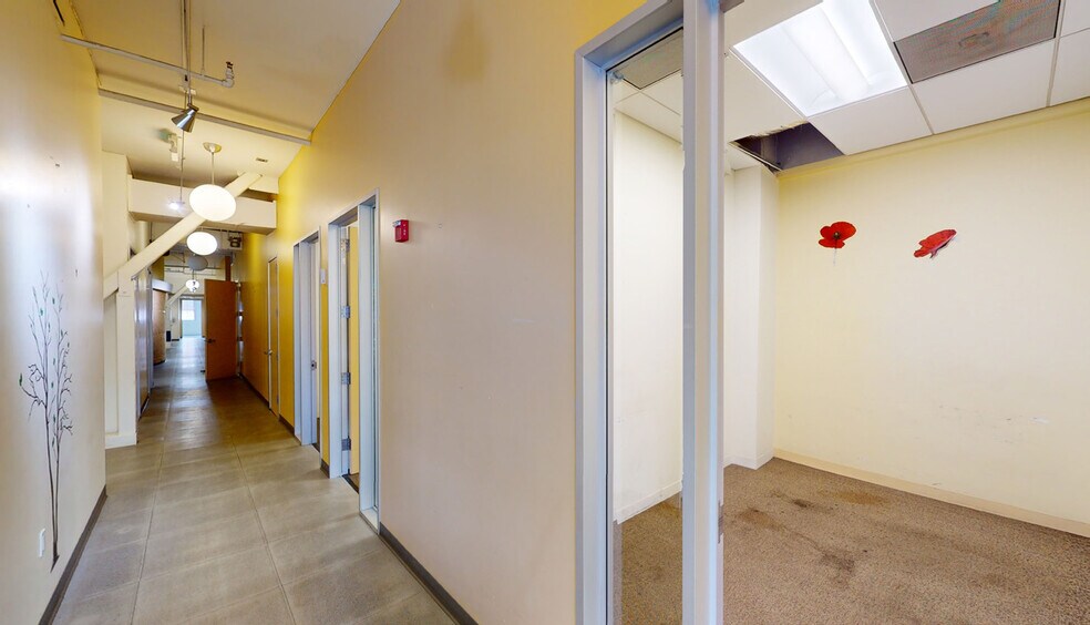 More Photos Of 982 Mission St, San Francisco Loft Creative Space For Lease