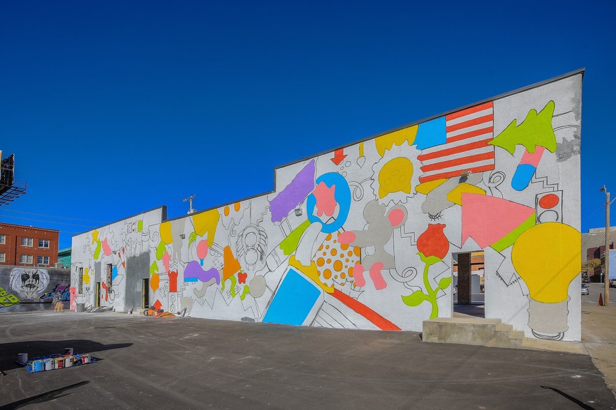 More Photos Of 1700 Locust St, Kansas City Loft Creative Space For Lease