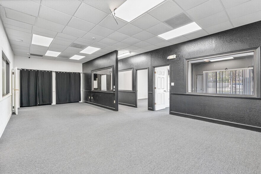 Primary Photo Of 210 E Palmetto Ave, Longwood Warehouse For Lease