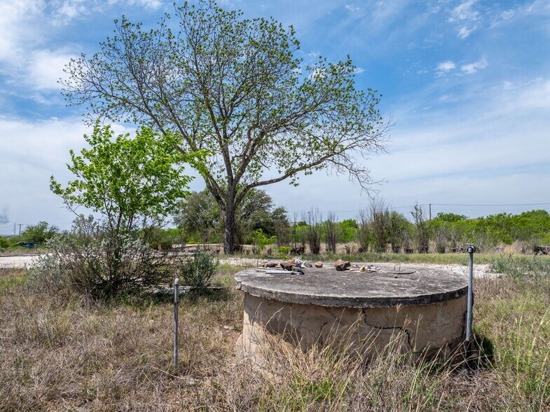More Photos Of 409 Franks Rd, New Braunfels Land For Sale