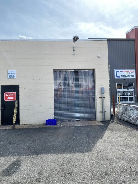 More Photos Of 150 Wildey St, Tarrytown Flex For Sale