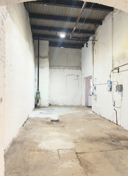 More Photos Of 4351-63 Elizabeth St, Philadelphia Service For Lease