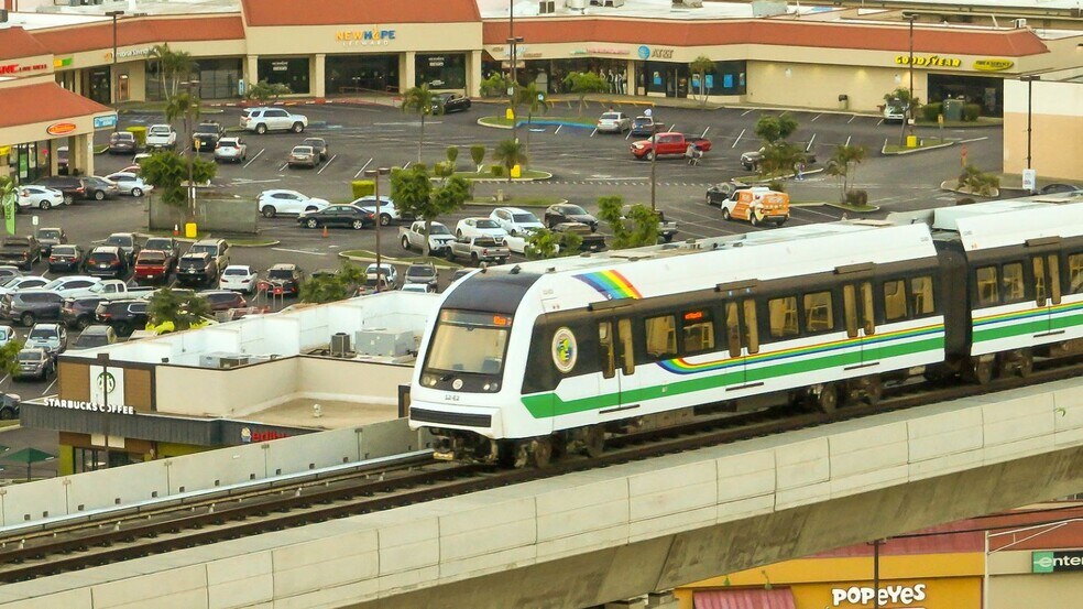 More Photos Of 94-050 Farrington Hwy, Waipahu Unknown For Lease