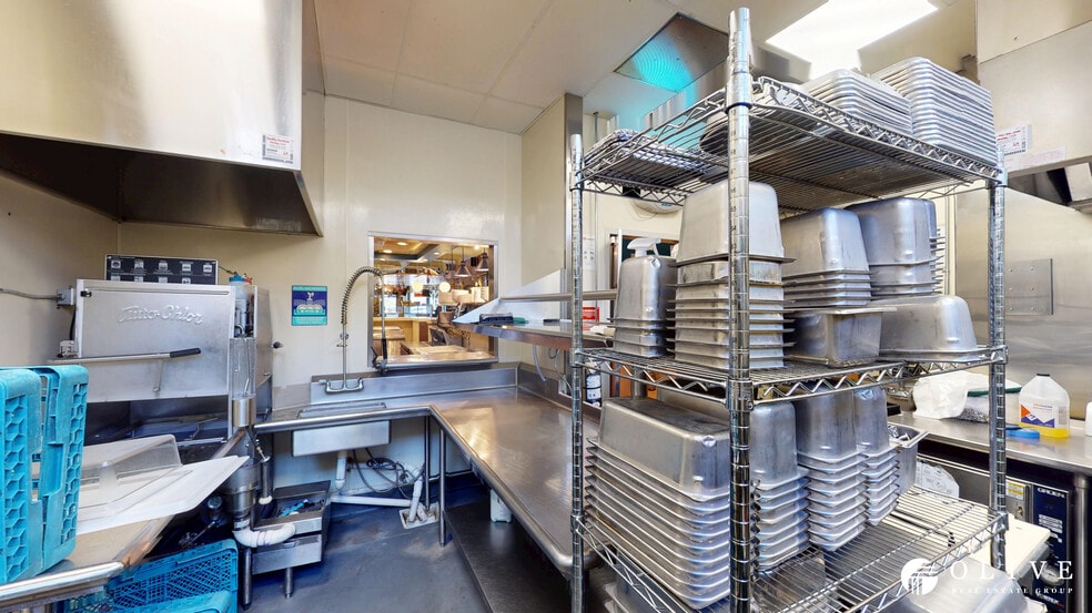 More Photos Of 11 S Tejon St, Colorado Springs Restaurant For Lease