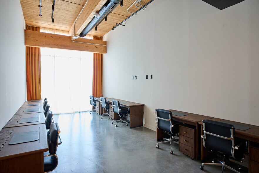 More Photos Of 1131 4th Ave S, Nashville Coworking Space