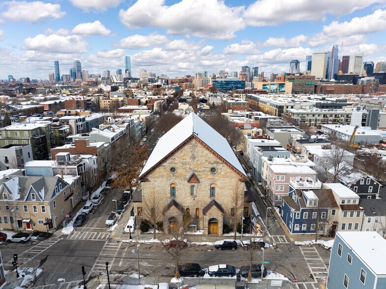 More Photos Of 354 E St, South Boston Apartments For Sale