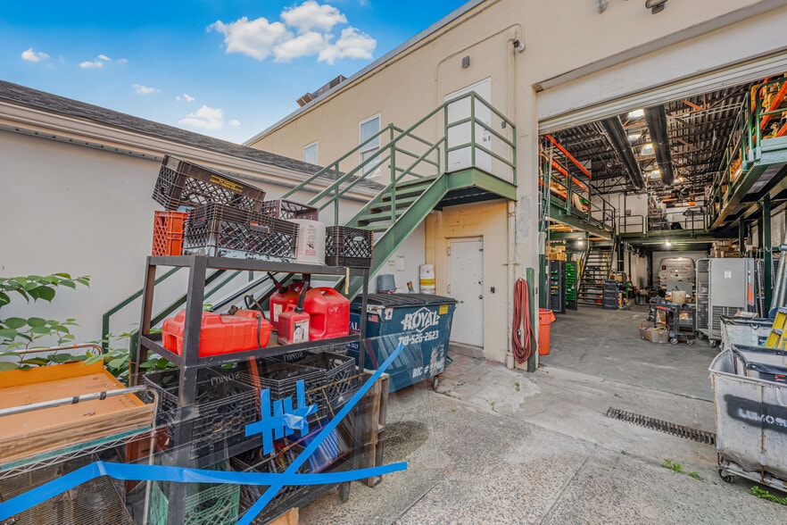 More Photos Of 162-20 77th Rd, Flushing Light Manufacturing For Sale