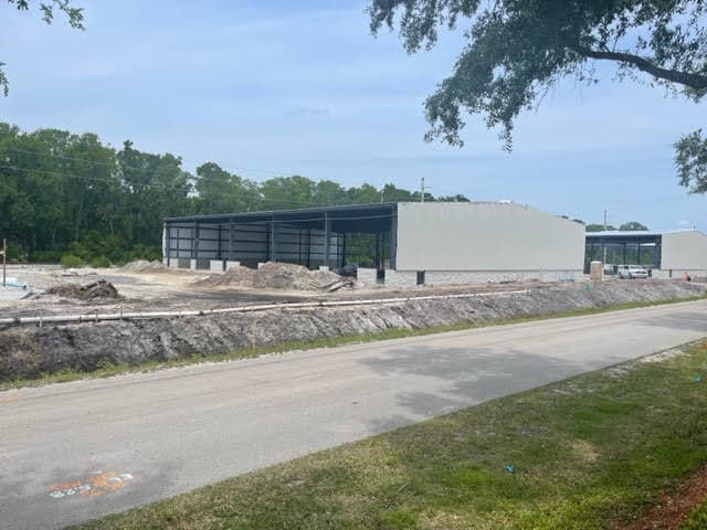 More Photos Of 730 Parque Dr, Ormond Beach Warehouse For Lease