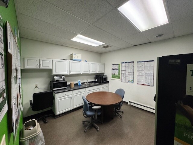 More Photos Of 8120 W Bradley Rd, Milwaukee Warehouse For Sale