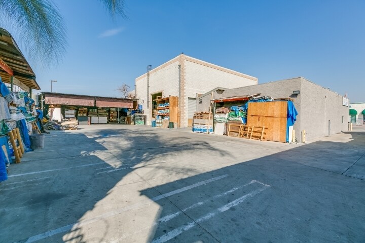 More Photos Of 3285 San Gabriel Blvd, Rosemead Unknown For Lease