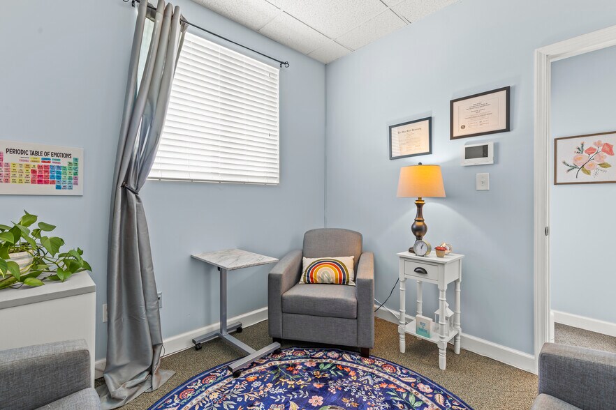 More Photos Of 4901 Central College Rd, Westerville Office Residential For Sale
