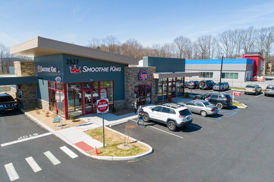 More Photos Of 2627 South Rd, Poughkeepsie Unknown For Lease