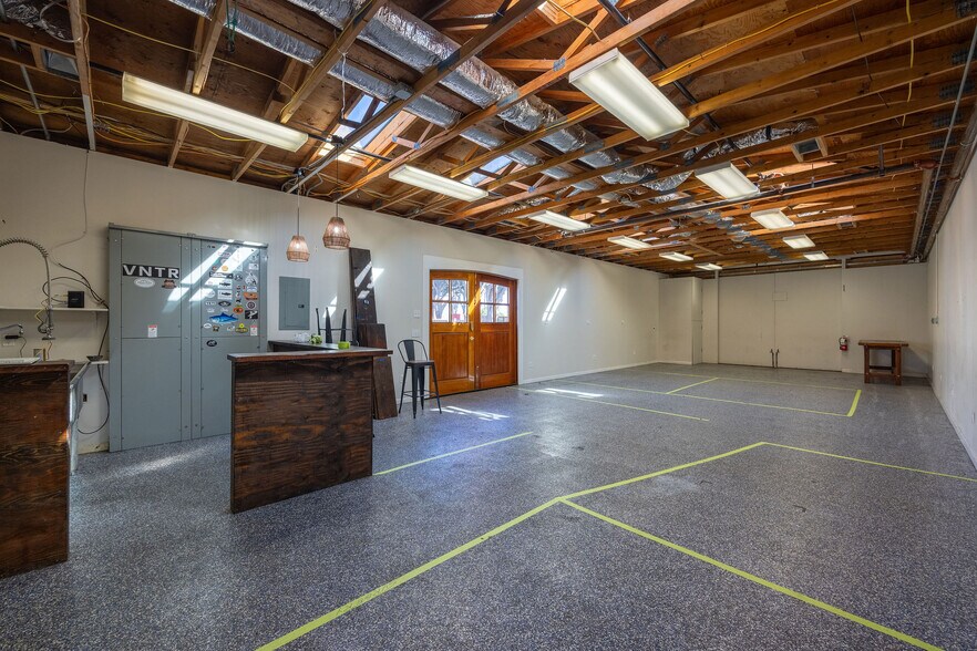More Photos Of 313-323 Princeton Ave, Half Moon Bay Service For Lease