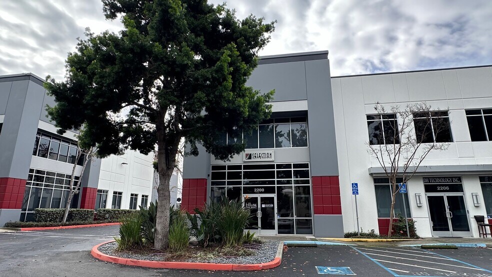 More Photos Of 2200 Ringwood Ave, San Jose Light Manufacturing For Sale