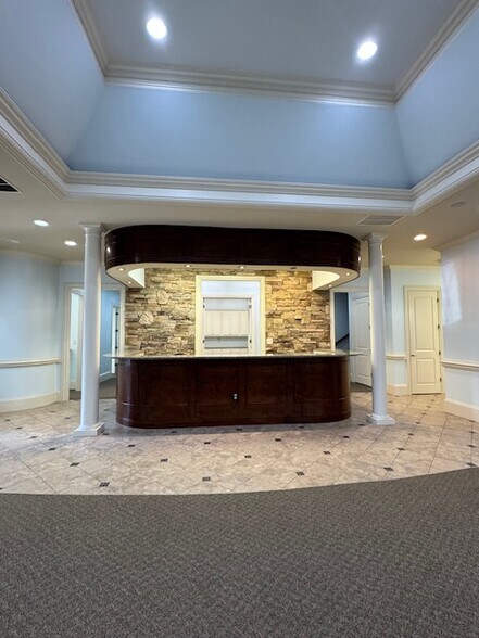 More Photos Of 4330 S Lee St, Buford Medical For Sale