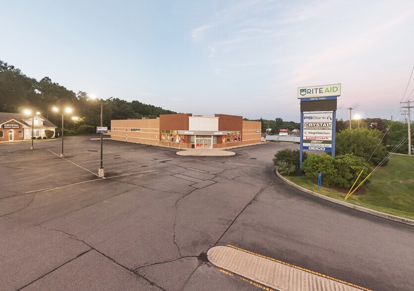 More Photos Of 1777 N Keyser Ave, Scranton Drugstore For Lease
