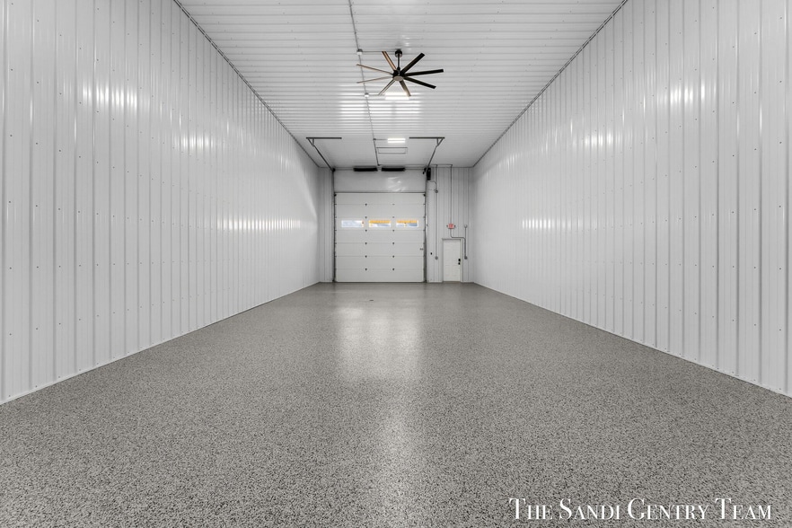 More Photos Of 2695 Hein Rd, Muskegon Warehouse For Sale