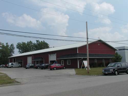 More Photos Of 33 Lebaron St, Waukegan Warehouse For Lease