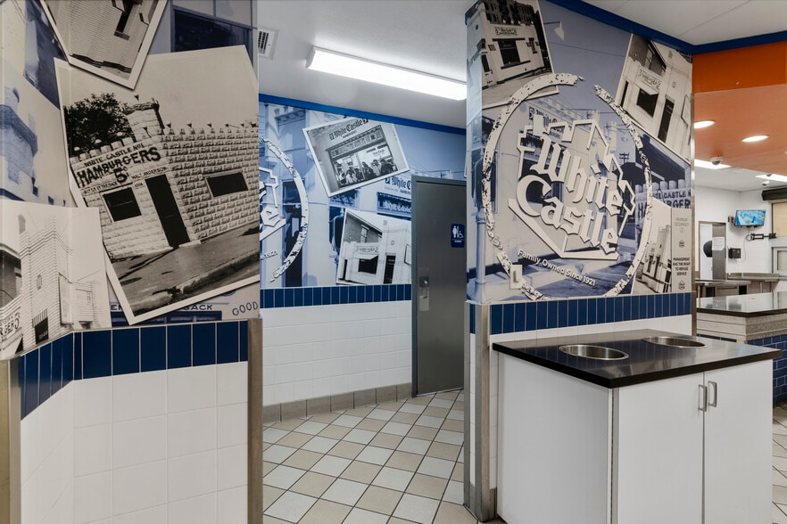 More Photos Of 535 Marks St, Henderson Fast Food For Lease