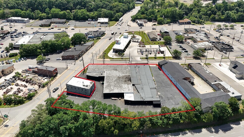 More Photos Of 2740-2754 2nd St, Cuyahoga Falls Warehouse For Lease