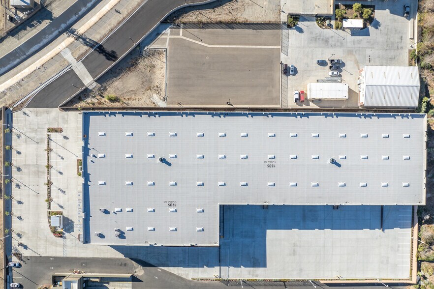 More Photos Of 1505 S Willow Ave, Rialto Warehouse For Lease