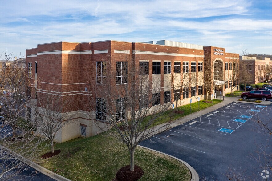 Primary Photo Of 317 Seven Springs Way, Brentwood Medical For Lease