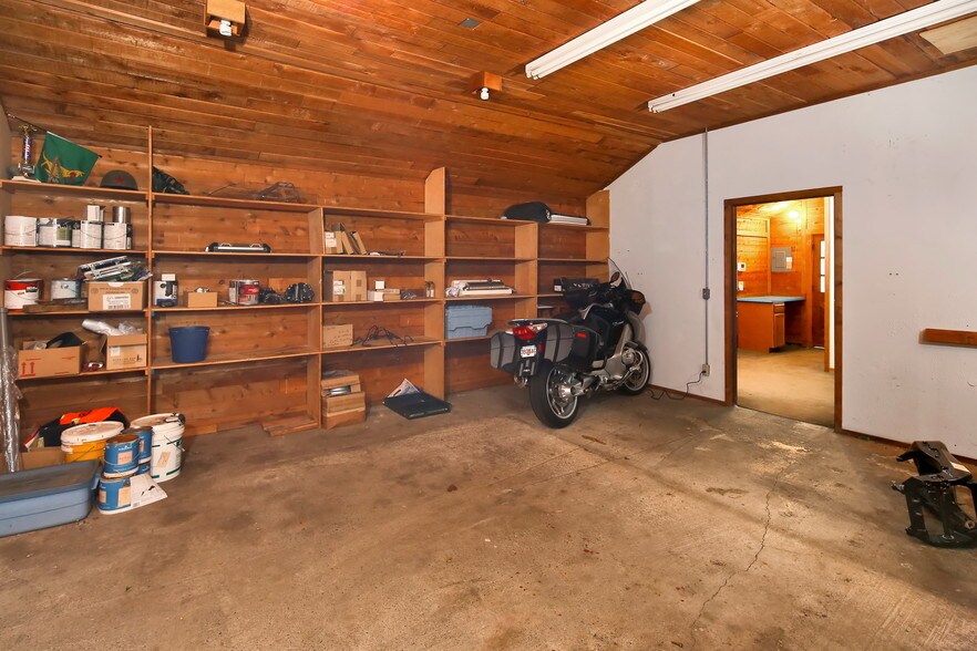 More Photos Of 120 W Smith Rd, Bellingham Service For Sale