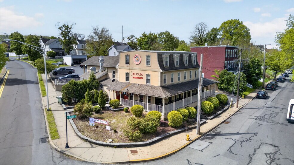 More Photos Of 204 W Madison St, Easton Storefront Retail Residential For Sale