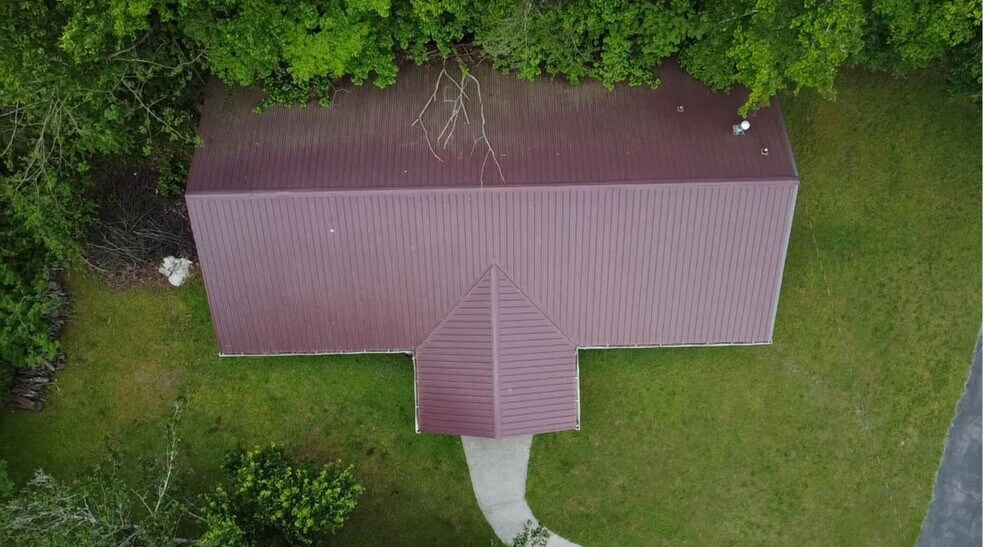 More Photos Of 445 Schmitt Rd, Rossville Religious Facility For Sale