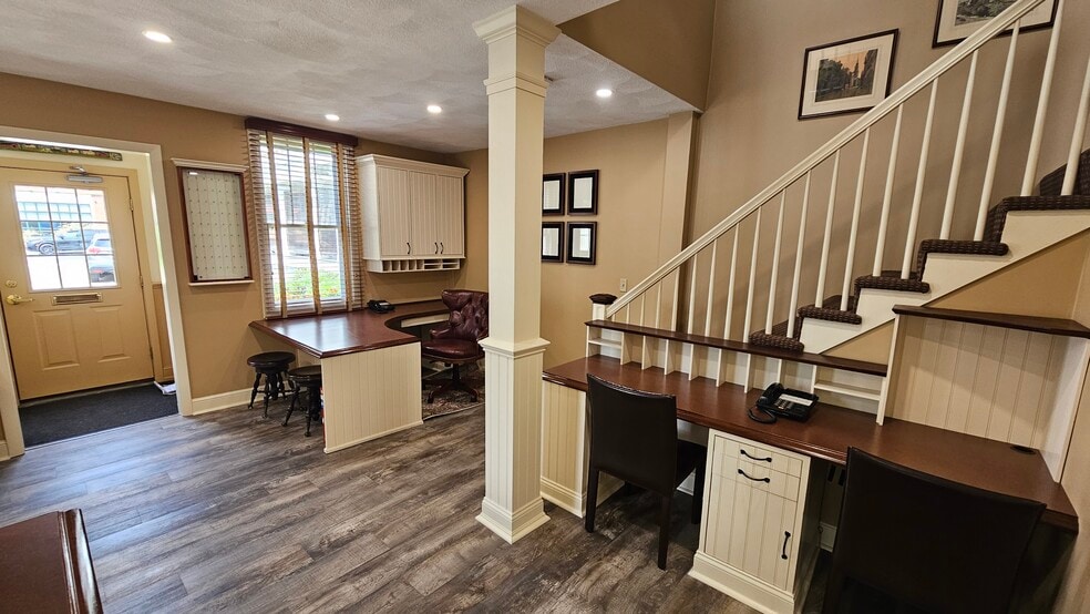 More Photos Of 52B Waltham St, Lexington Loft Creative Space For Lease