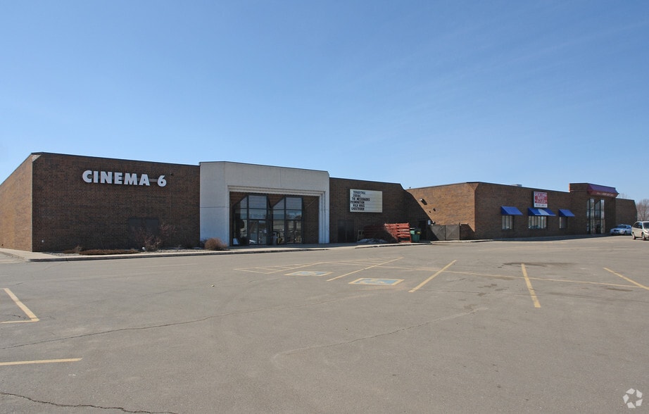 More Photos Of 200 Western Ave NW, Faribault General Retail For Lease