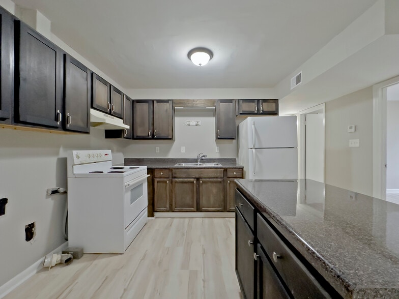 More Photos Of 7721 1st Ave S, Birmingham Apartments For Sale