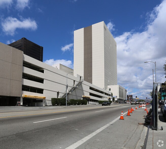 More Photos Of 3200 Wilshire Blvd, Los Angeles Office For Lease