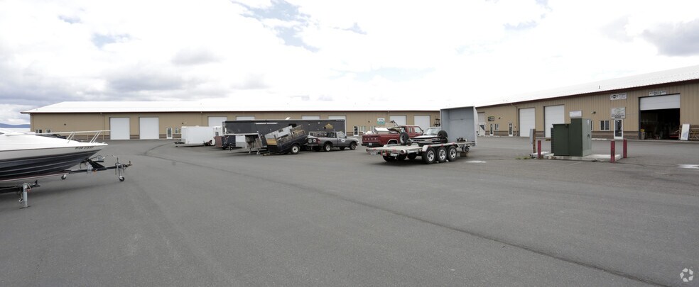 Primary Photo Of 3048 SW High Desert Dr, Prineville Warehouse For Lease