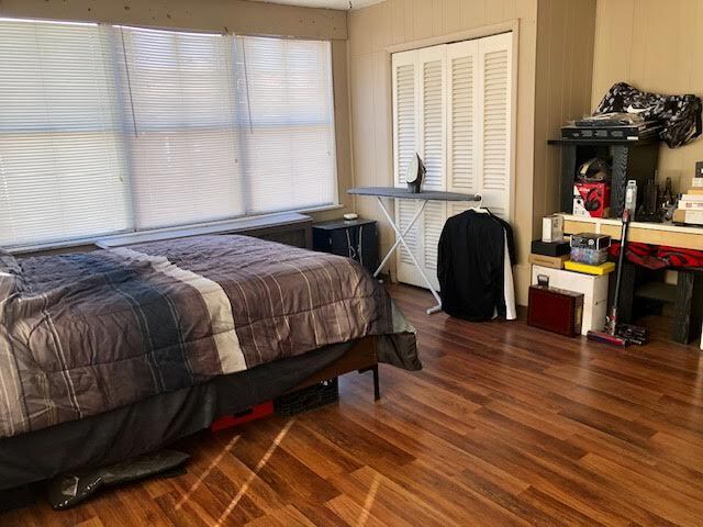 More Photos Of 2555 S Warnock St, Philadelphia Storefront Retail Residential For Sale