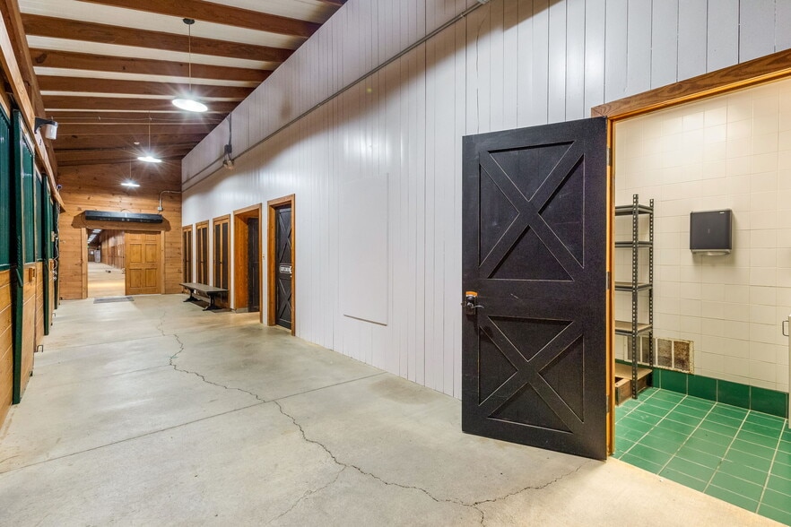 More Photos Of 12298 Croton Rd, Croton Specialty For Sale