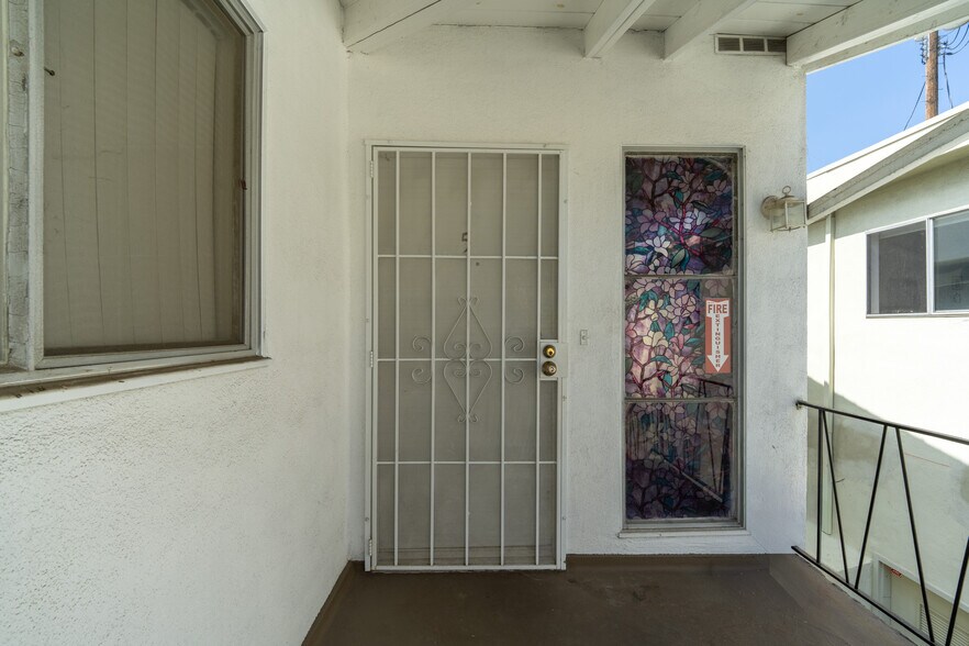 More Photos Of 1631 Granville Ave, Los Angeles Apartments For Sale