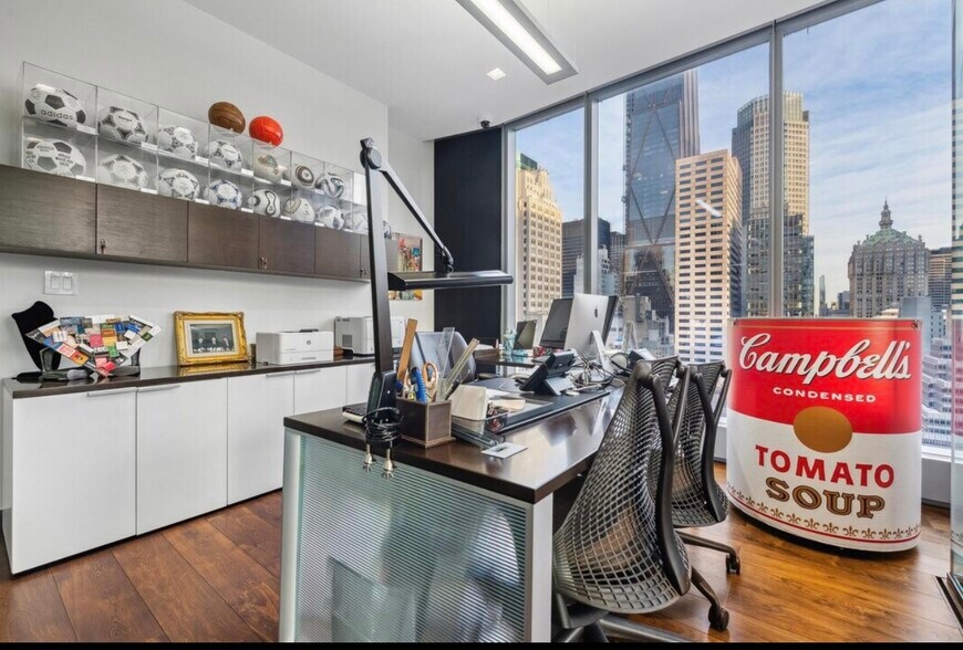 More Photos Of 50 W 47th St, New York Office Residential For Sale