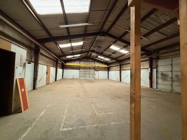 More Photos Of 3319 Highway 152, Pampa Warehouse For Lease