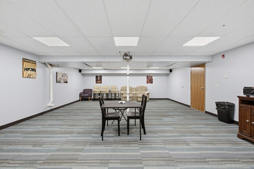 More Photos Of 437 Jefferson Rd, Fremont Shelter For Sale