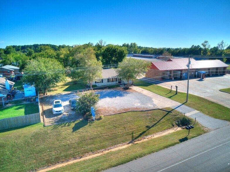 More Photos Of 16446 NE 23rd St, Choctaw Office Residential For Sale